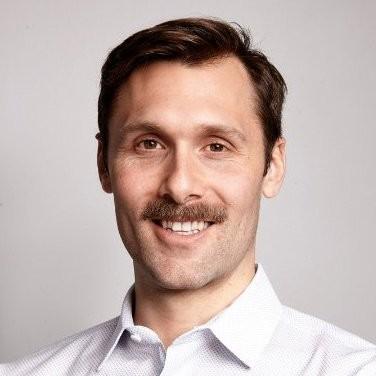 Scott, founder of Sir Kensingtons